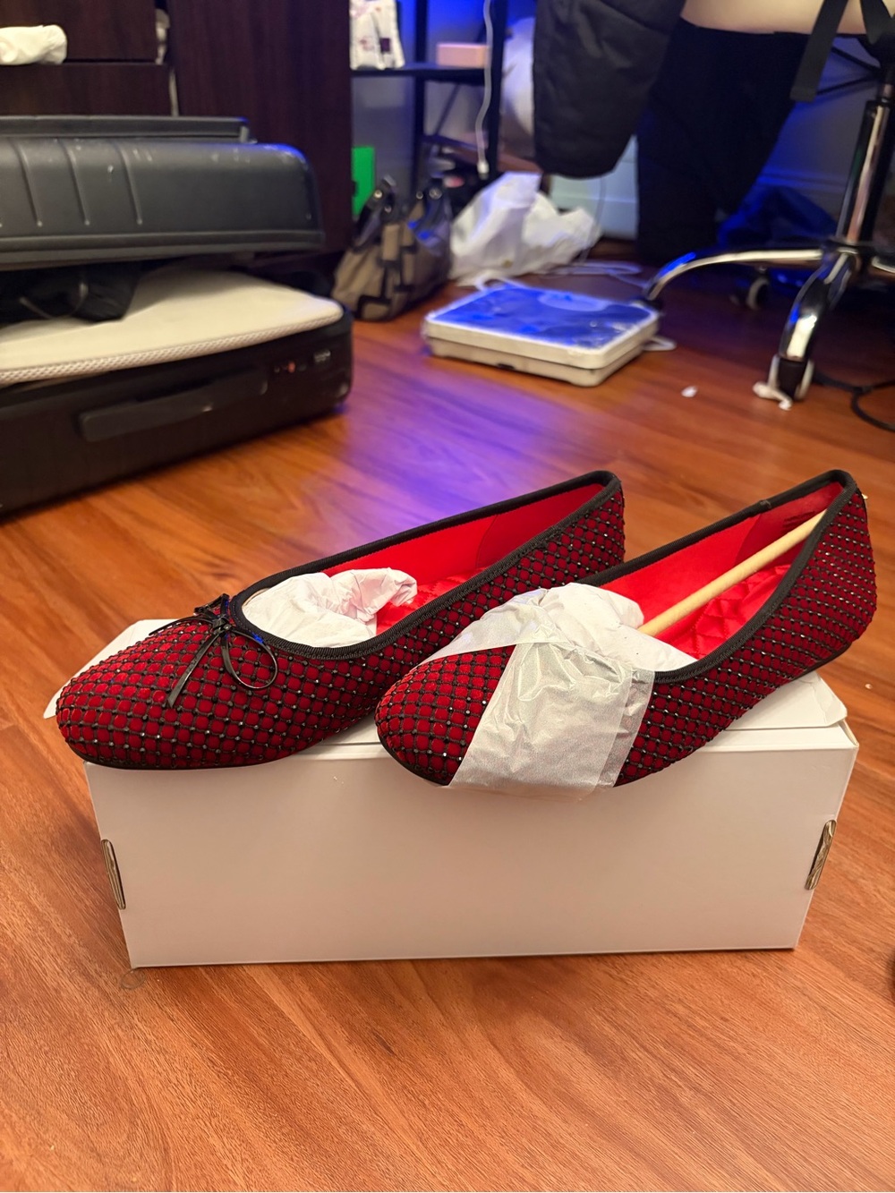 NEW Birdies Songbird Red Velvet Crystal Ballet Flats Size 8